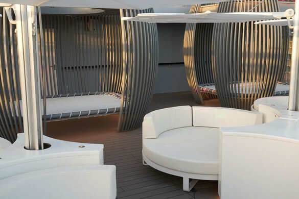 Virgin Voyages Entertainment Richard's Rooftop 17.jpg